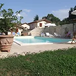 Hotel apartamentowy Valleprata 3*