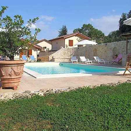 Hotel apartamentowy Valleprata Sellano